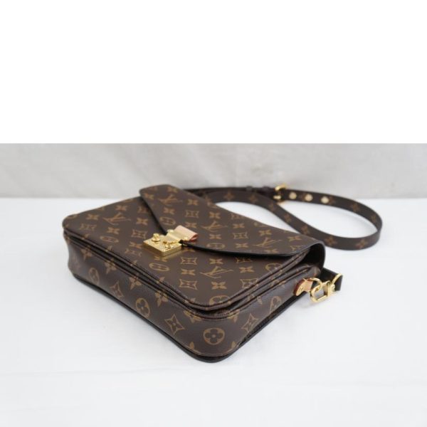 10435 4 Louis Vuitton Metis Monogram Pochette Bag Brown