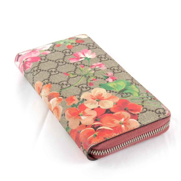 1045240308453t 4 Gucci GG Blooms Long Wallet GG Supreme Flower