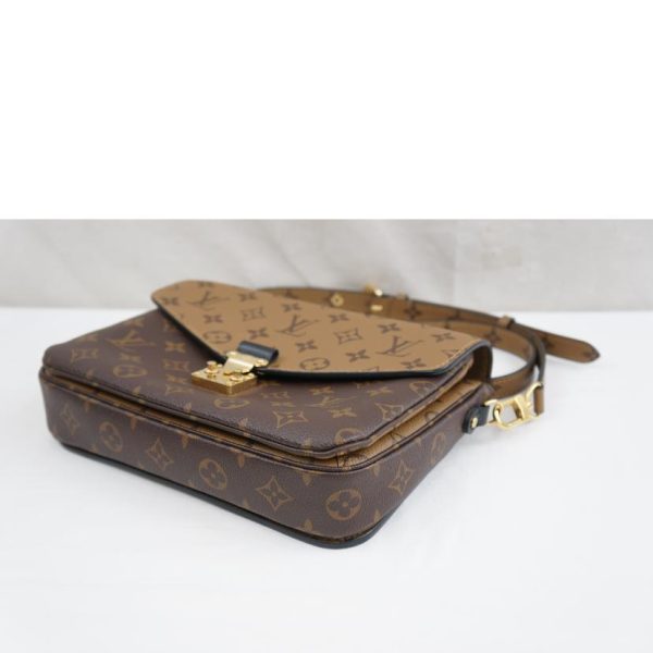 10459 4 Louis Vuitton Metis MM Monogram Reverse Pochette Bag Brown