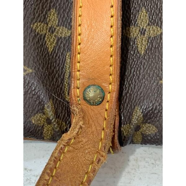 12 Louis Vuitton Saumur 30 Monogram Shoulder Brown