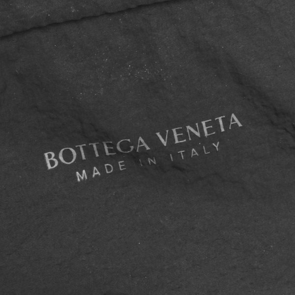 121941 953m2 Bottega Veneta Tote Bag Maxi Intrecciato Black