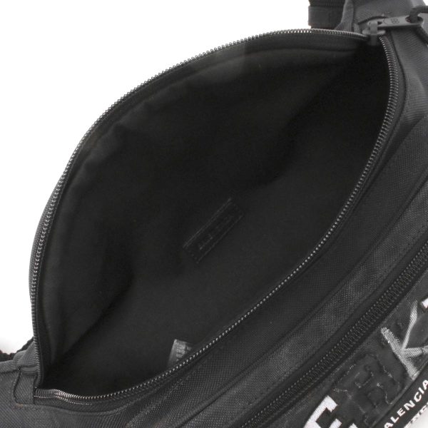 122052 1005m3 Balenciaga Waist Bag Leather Black