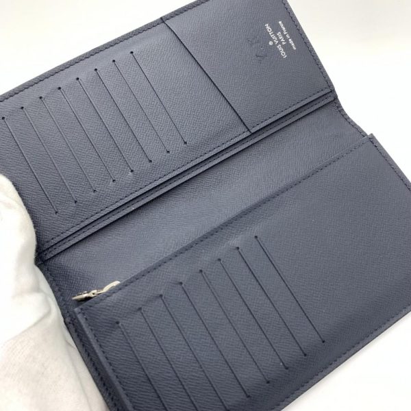 1240001033311 7 Louis Vuitton Portefeuille Brother Taiga Wallet Blue