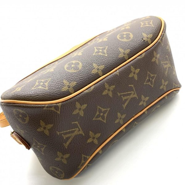 1240001034701 5 Louis Vuitton Blois Monogram Shoulder Bag Brown