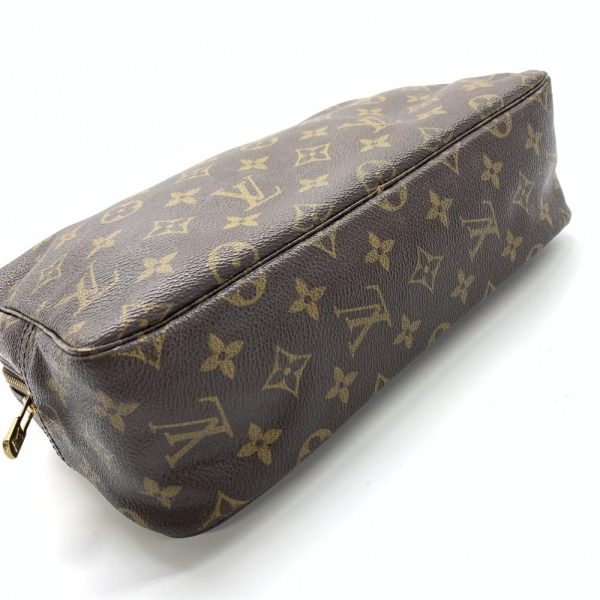 1240001035065 5 Louis Vuitton Truth Toilette 28 Monogram Clutch Pouch Brown