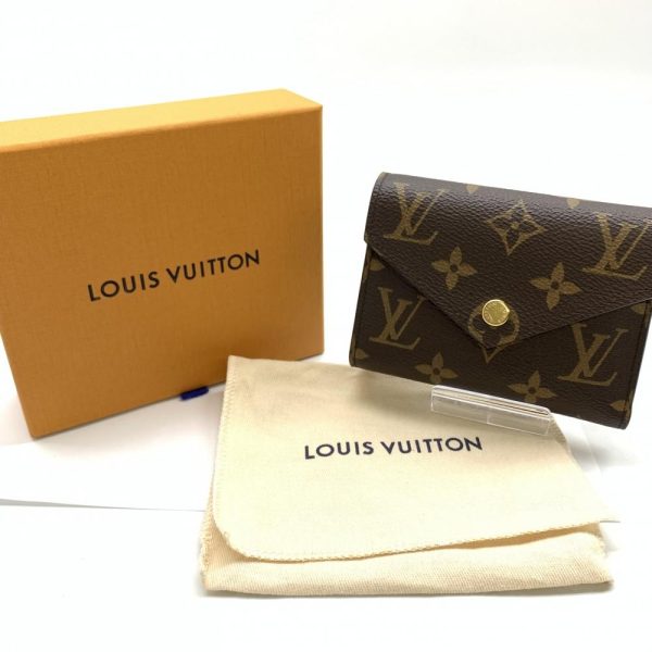 1240001037378 10 Louis Vuitton Portefeuille Victorine Monogram Trifold Wallet Brown