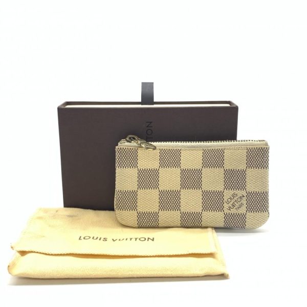 1240001037602 10 Louis Vuitton Pochette Cleat Coin Case Damier Azur White Gray