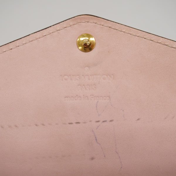 1240001039354 4 Louis Vuitton Portefeuille Sara Long Wallet Vernis Rose Ballerine