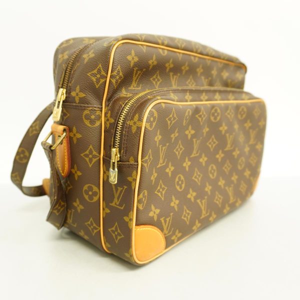 1240001039404 2 Louis Vuitton Nile Shoulder Bag Monogram Brown