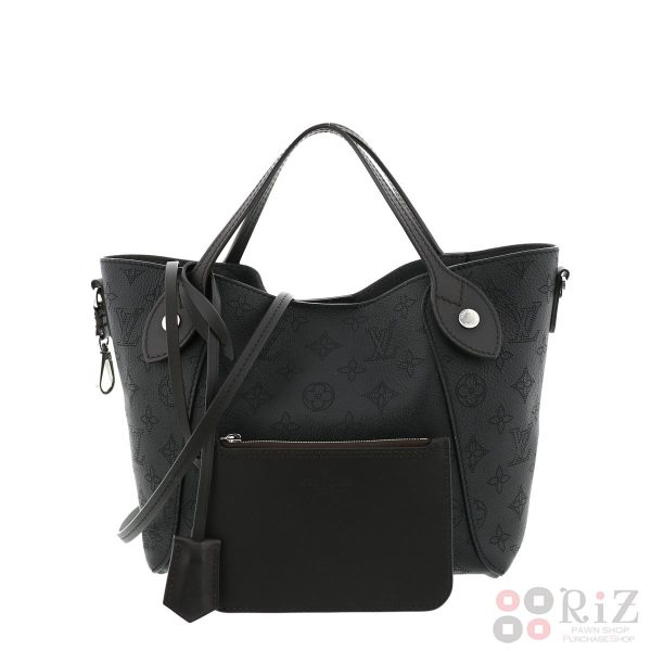 1240005012349 1 Louis Vuitton Hina PM Handbag Mahina Noir Black