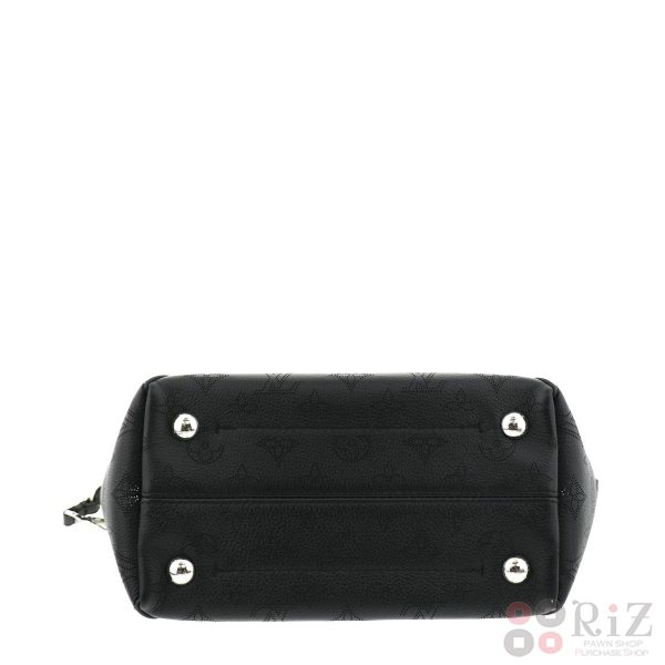 1240005012349 5 Louis Vuitton Hina PM Handbag Mahina Noir Black