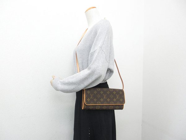 1240202198416 10 Louis Vuitton Pochette Twin GM Clutch Bag Brown