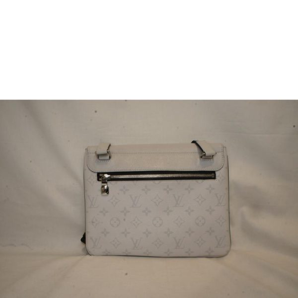 13191 2 Louis Vuitton Flap Tigarama Messenger White