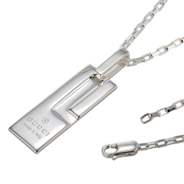 145170 j8400 8106 02 Gucci G Logo Plate Necklace Silver