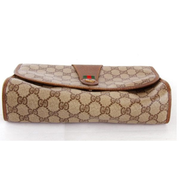 1455230906174t 5 Gucci Clutch Bag GG Plus Brown