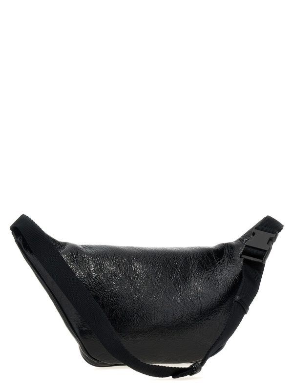 1576f86e170a5b0 ju 2 Balenciaga Fanny Pack Leather Black