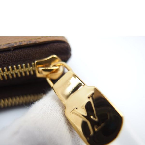 19261 6 Louis Vuitton Pochette Double Zip Monogram Giant Reverse