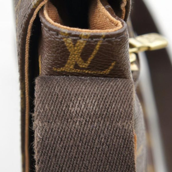 19422 10 Louis Vuitton Messenger MM Beaubourg Monogram