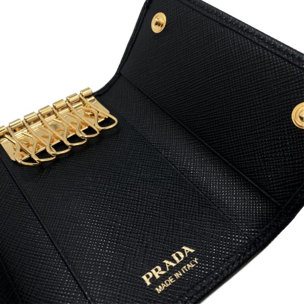 1pg222 s me ner 06 Prada Key Case Saffiano Metal Leather Black