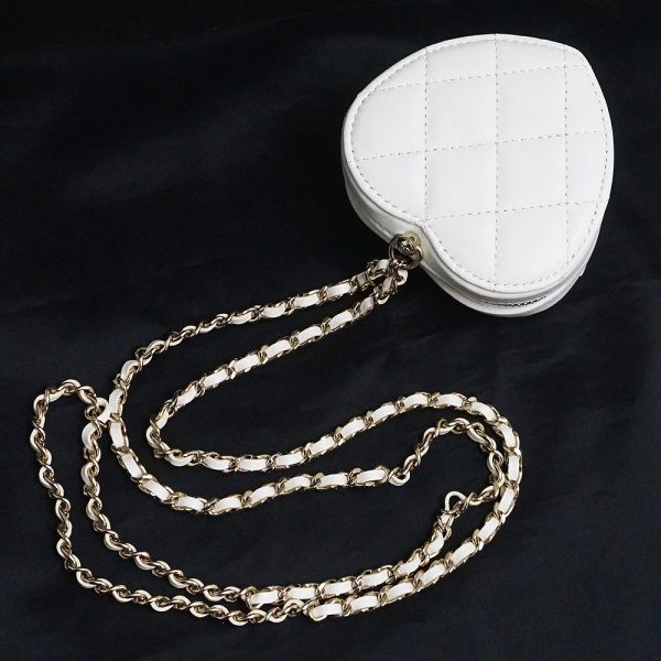 200004593019 6 Chanel Heart Matelasse Chain Wallet Lambskin Shoulder Bag White