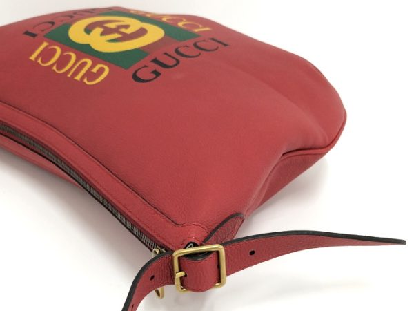 oplus 256 Gucci Half Moon Hobo Medium GG Print Leather Shoulder Bag Red