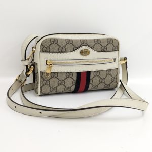 oplus 256 Louis Vuitton Taiga Sasha Shoulder Bag