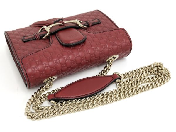 oppo 256 Gucci Emily Medium Micro Guccissima Leather Shoulder Bag Red