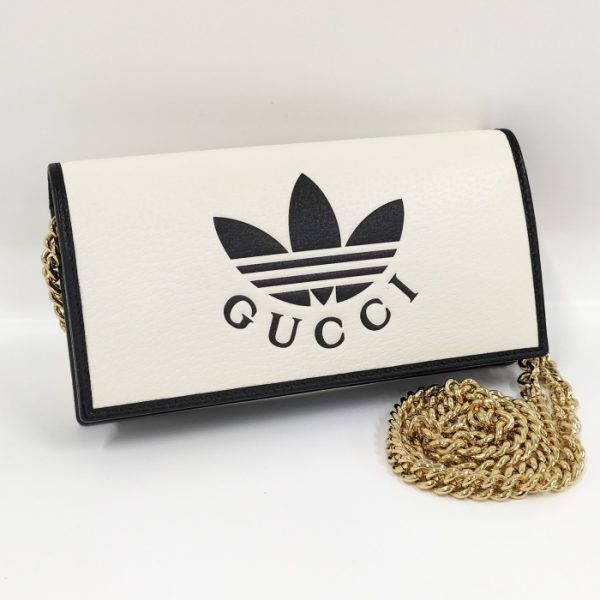 2000087257800498 1 GUCCI Adidas Collaboration Chain Shoulder Bag Leather White