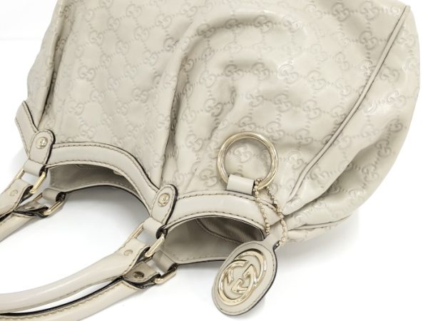 2000088258200255 3 GUCCI Sukey Handbag Guccissima Leather White