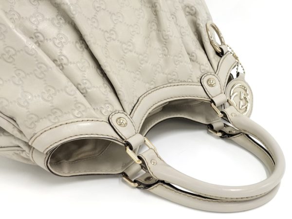 2000088258200255 6 GUCCI Sukey Handbag Guccissima Leather White