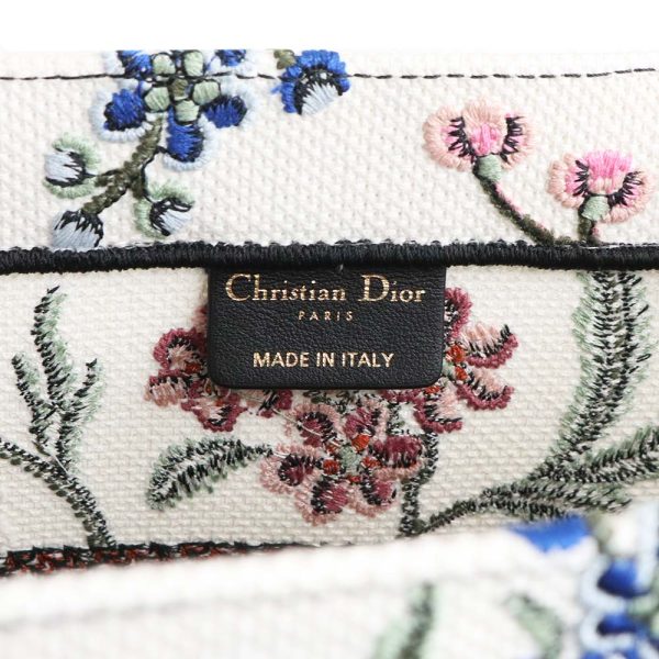 200014011019 8 Christian Dior Book Tote Medium Petite Fleur Embroidery White