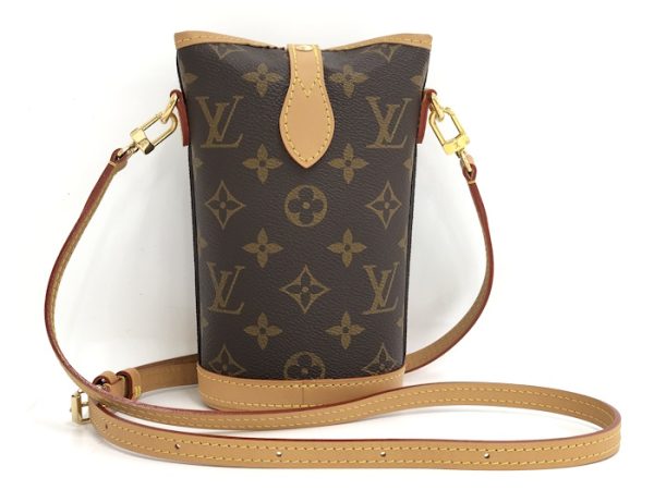 oppo 256 Louis Vuitton Shoulder Bag Fold Me Pouch Monogram Black