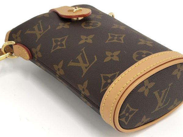 oppo 256 Louis Vuitton Shoulder Bag Fold Me Pouch Monogram Black