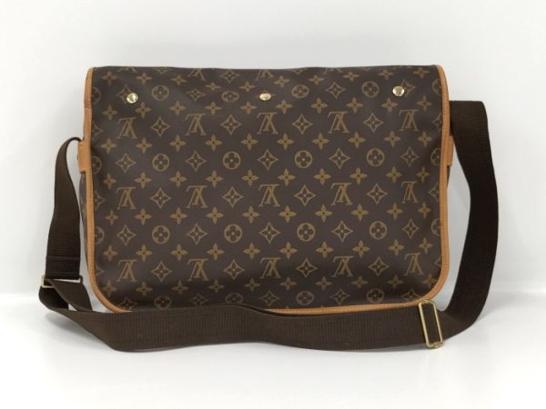 oplus 256 Louis Vuitton Congo MM Shoulder Bag Monogram Black