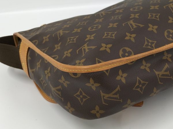 oplus 256 Louis Vuitton Congo MM Shoulder Bag Monogram Black