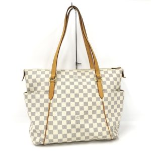 oppo 256 Louis Vuitton Passy Monogram Shoulder Bag