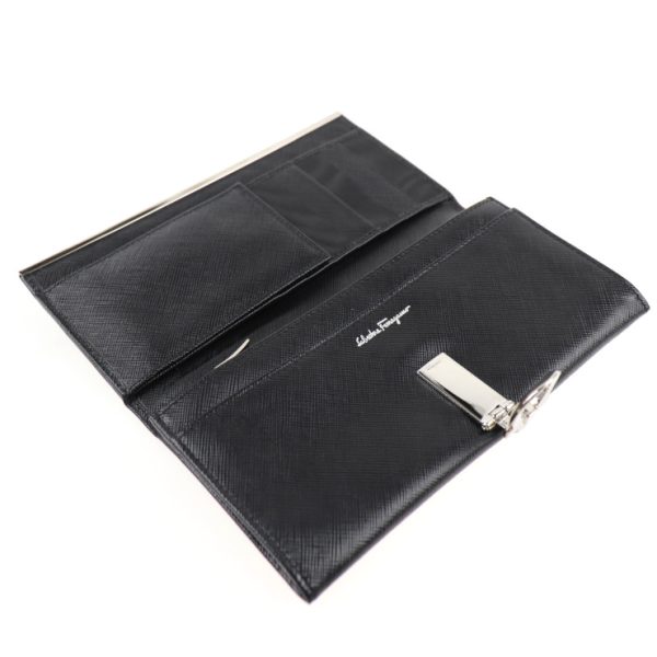 2004033002020 4 Salvatore Ferragamo Gancini Leather Long Wallet Black