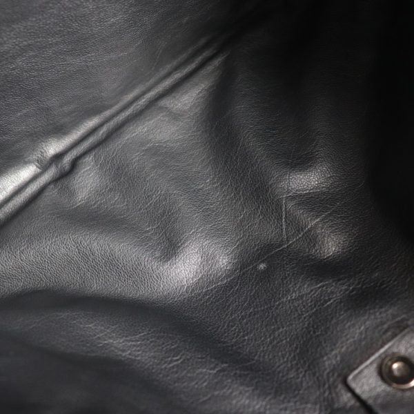 2012083007154 9 Prada Leather Shoulder Bag Black