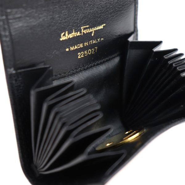 2016123002336 6 Salvatore Ferragamo Calf Leather Card Case Black