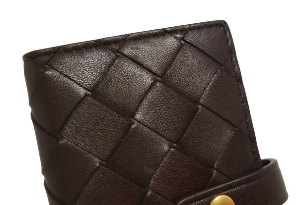 20220629 104704 Bottega Veneta Maxi Intrecciato Key Case Leather Brown