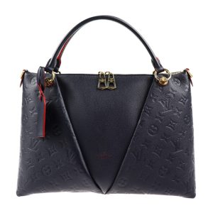 2025033007209 1 Givenchy Black Bag Fall Winter 2023