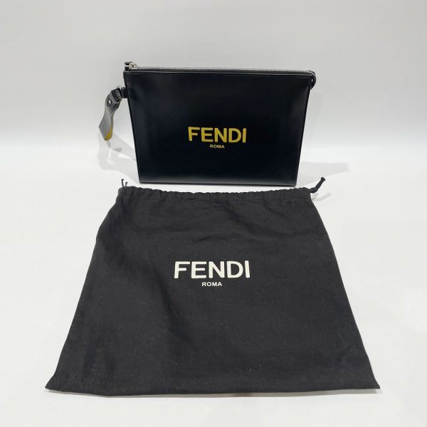 20452974 11 FENDI Logo Flat Slim Clutch Bag