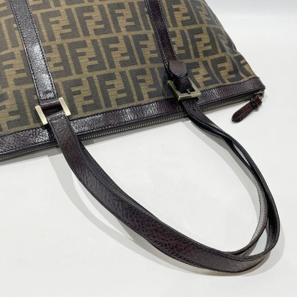 20453538 8 FENDI Zucca All Over Pattern Shoulder Bag