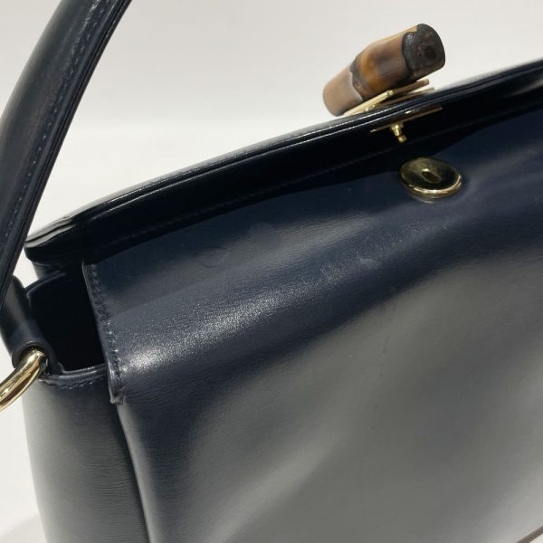 20454925 11 GUCCI Bamboo Turnlock One Shoulder Bag Navy