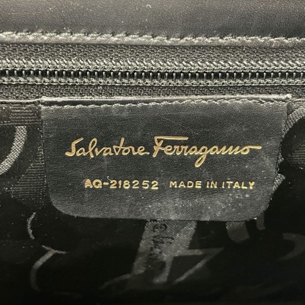 20455019 6 Salvatore Ferragamo Vara Ribbon Handbag Black