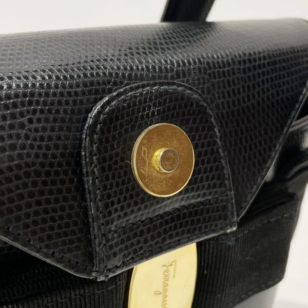 20456621 11 Salvatore Ferragamo Vara Ribbon Handbag Black