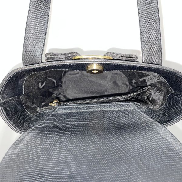 20456621 9 Salvatore Ferragamo Vara Ribbon Handbag Black