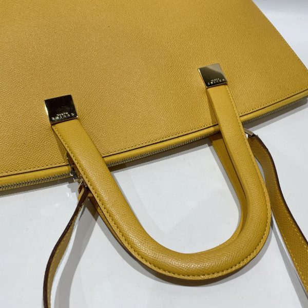 20456623 9 CELINE Logo Plate Handbag Yellow