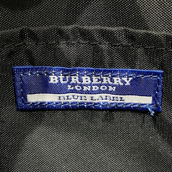 20457946 11 Burberry London Nova Check One Shoulder Bag