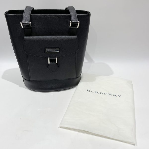 20460340 16 Burberry Logo Plate Internal Check Front Pocket Tote Bag Black